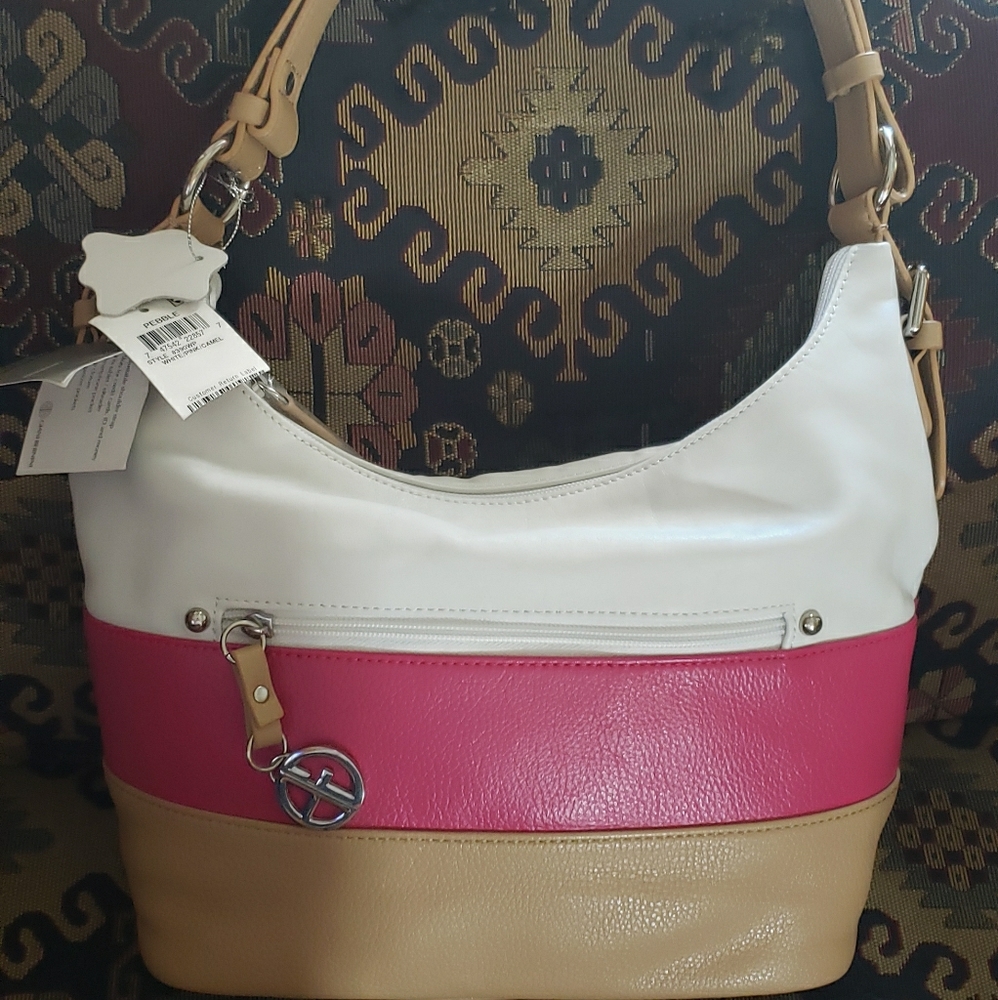 Brand New Giani Bernini Pebble Leather Hobo Bag